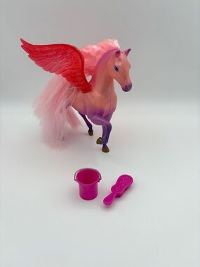 Vintage 1992 Marchon Zephyra Pegasus Fantasy Fillies Horse w Wings Accessories